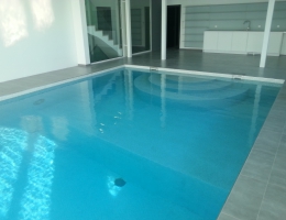 piscine interieure sur mesure annecy